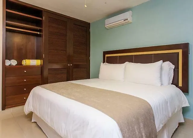 Luxury Penthouse Jungle View And Partial Ocean View, Private Pool And Rooftop Apartment Playa del Carmen